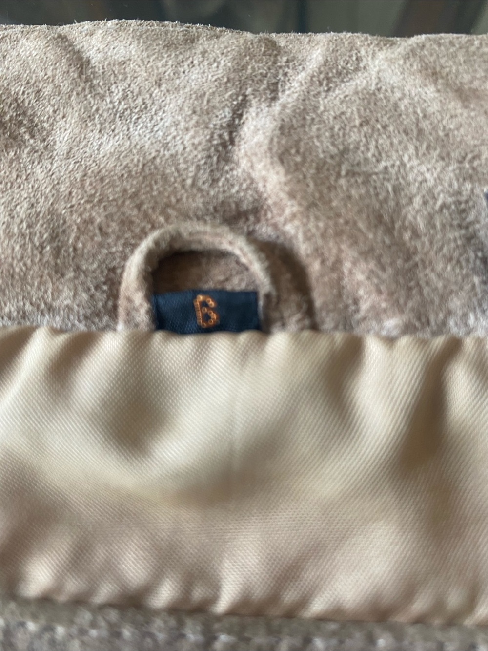 Oleg Cassini Beige, suede tie front vest size 6 - Picture 11 of 12
